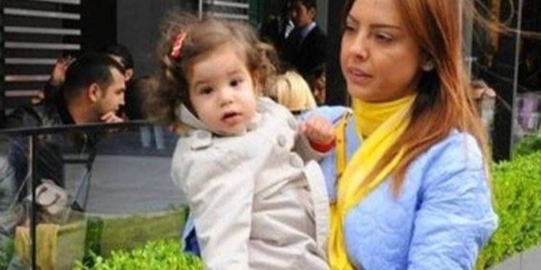 Ebru Gündeş'in 14 yaşındaki kızı Alara ilk kez ortaya çıktı: Görenler şaştı kaldı 4